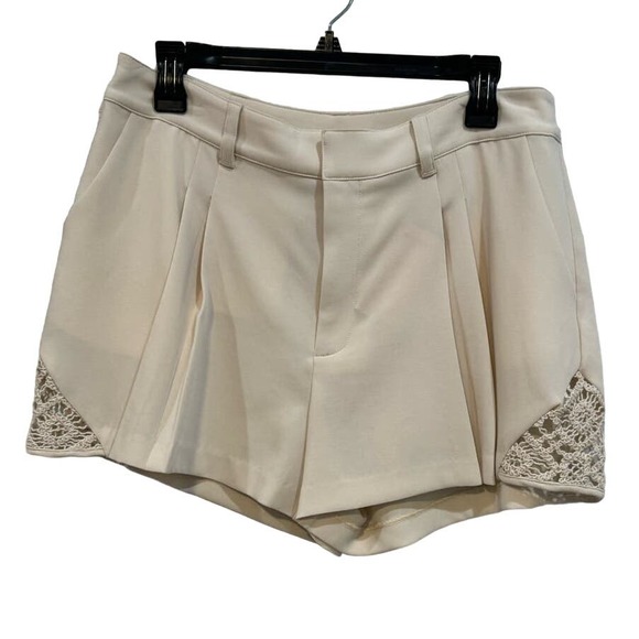 NWT CINQ A SEPT $345 Crochet Lace Corinna Short Size 8 - Picture 5 of 10